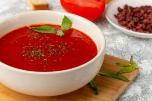 zupa pomidorowa na diecie keto, dieta ketogeniczna, zupa pomidorowa przepis, składniki, wartości odżywcze zupy pomidorowej, wartości odżywcze pomidorów,